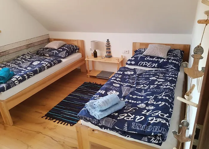 Hrozenka Wellness 度假居